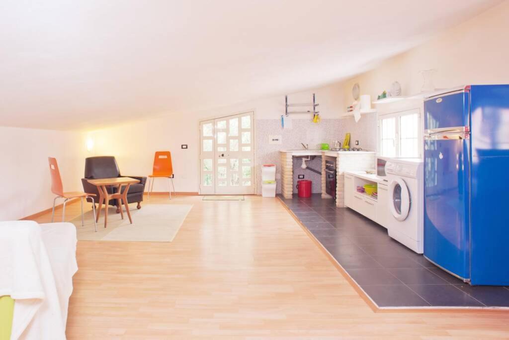 Loft Mansardato Con Giardino E Piscina In Villa Privata Loft With Garden And Swimming Pool In A Private Villa Sestu Exteriör bild